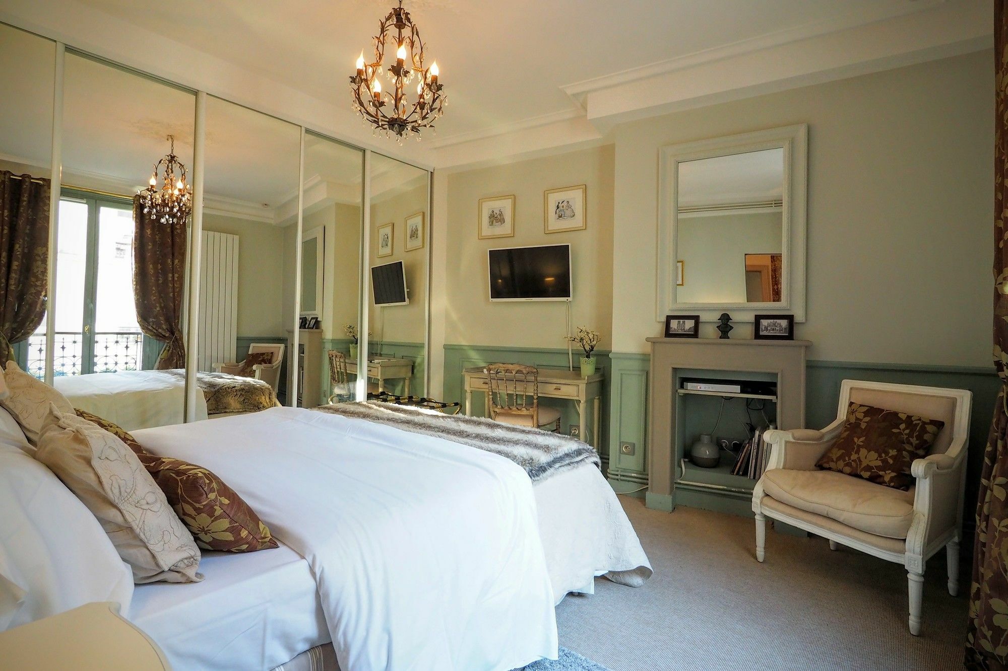Chambre D Hote : Louvre Elegant Apt Suite 파리 외부 사진