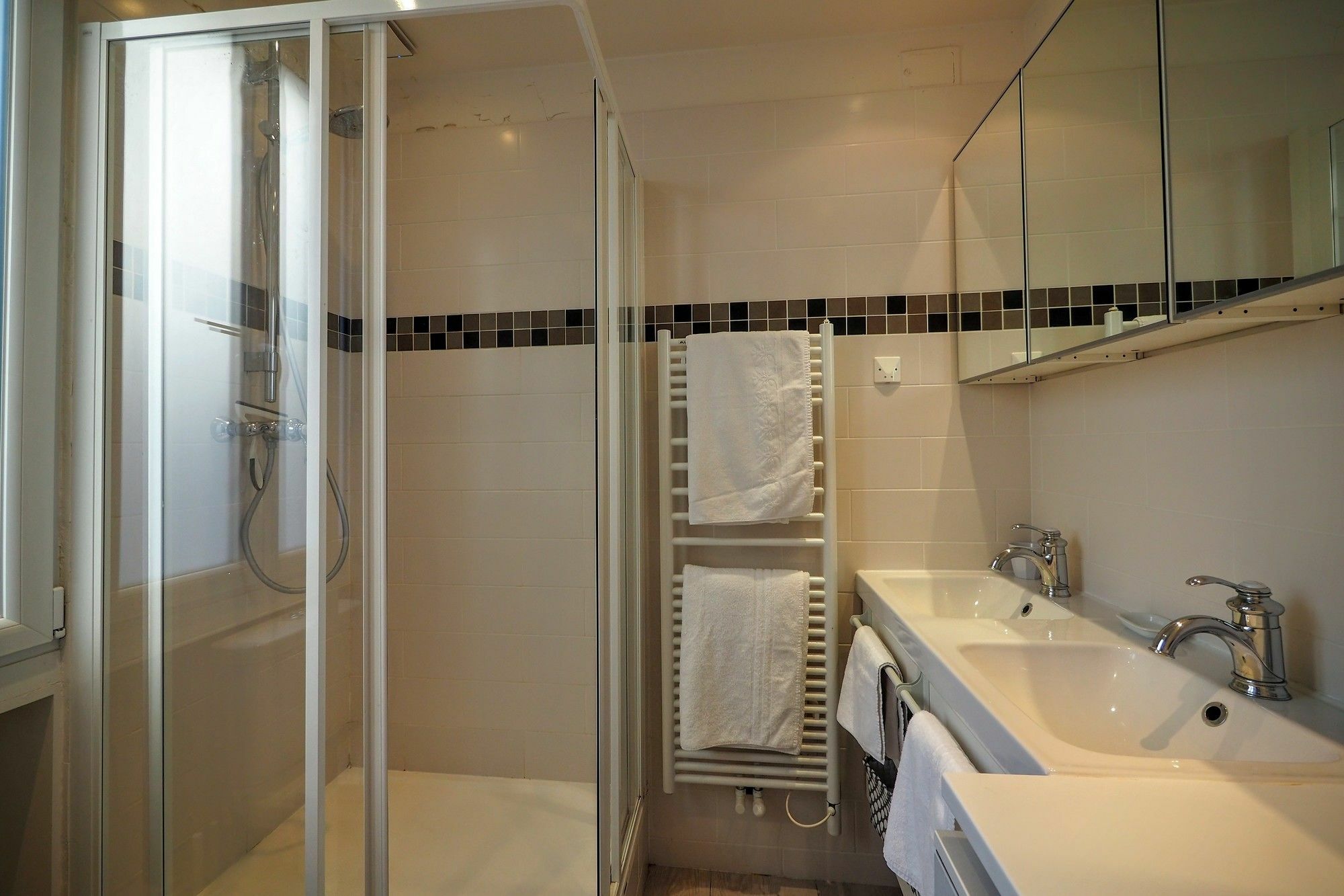 Chambre D Hote : Louvre Elegant Apt Suite 파리 외부 사진